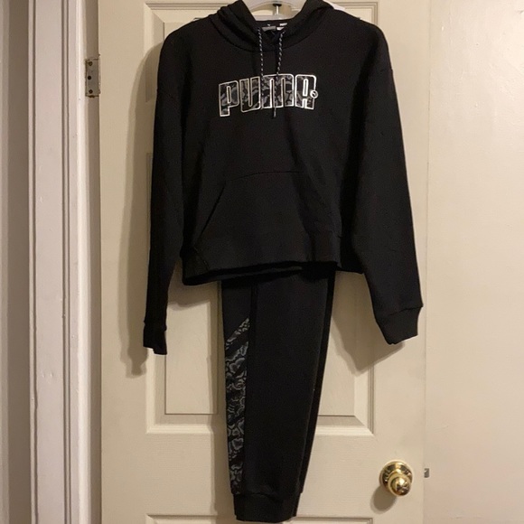 Puma Pants - NWT Puma Women’s Sweat suit